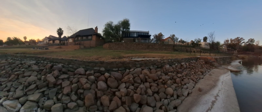 3 Bedroom Property for Sale in Bloemhof North West